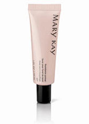 Розгладжуюча основа під макіяж mary kay