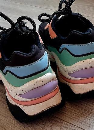 Кроссовки zara. 4