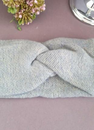 В'язана вовняна пов'язка