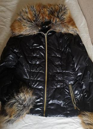 Стьобана куртка з коміром стійкою хутром під лисицю xs/m польща