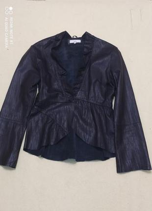 Оригинальный кожаный пиджак от премиум бренда essentiel antwerp