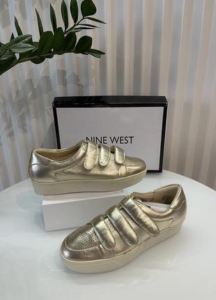 Ефектні кеди nine west