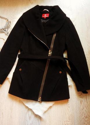 Черное теплое деми пальто косуха с карманами молниями шерстяное зимнее с поясом