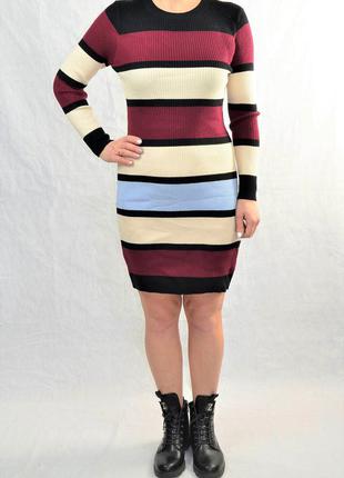 Платье молодежное. цвета: бордо, красно-беж., фиолет. размеры: 42/44, 44/46. платье стильное. платье женское.3 фото