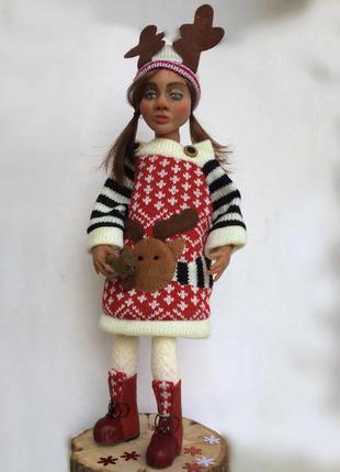 Авторская кукла ручной работы "настенька в свитере с оленем