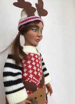 Авторская кукла ручной работы "настенька в свитере с оленем7 фото