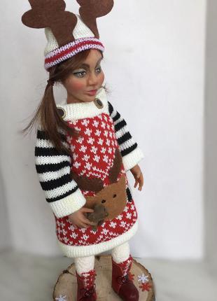 Авторская кукла ручной работы "настенька в свитере с оленем6 фото
