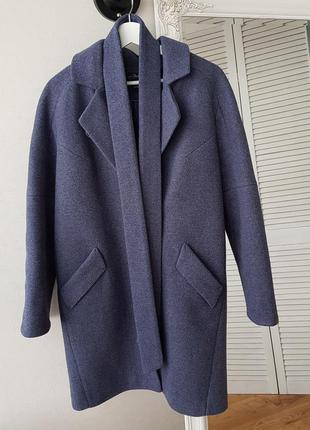 Пальто темно голубое с поясом7 фото