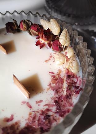 Соевая свеча с сухоцветами, ручная работа