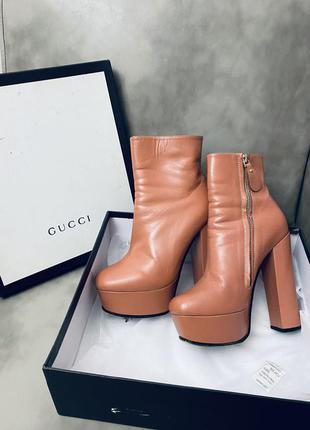 Ботинки, ботильоны gucci, на платформе2 фото