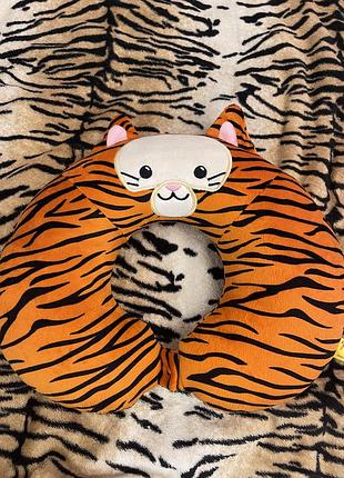 Подушка підголівник для подорожей літака кішка