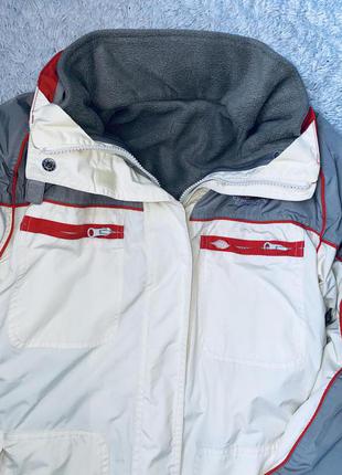 Стильная лыжная  молочная ветровка куртка внутри съемная .  bossini classic3 фото