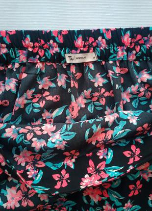 Спідниця з рюшем tu 3