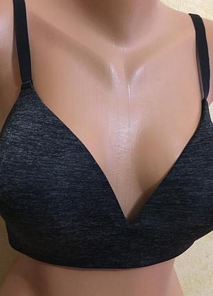 Бюстгальтер