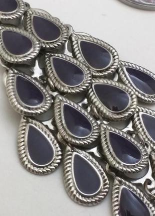 Серьги, чешуя, бижутерия.