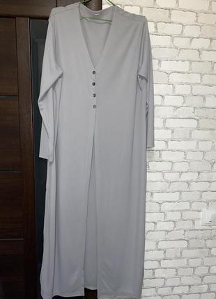 Актуальна довга накидочка батал