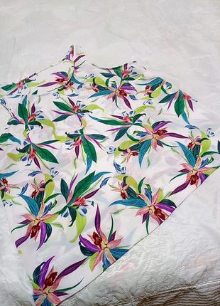 Яркая нежная блуза в цветочный принт2 фото