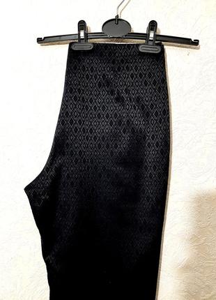 Maroon брендовые нарядные чёрные брюки штаны чёрные с шёлковым отливом маркировка eur 40 женские8 фото
