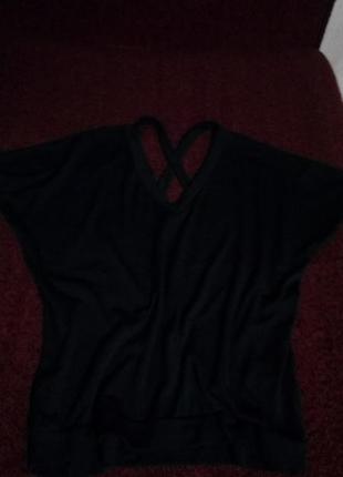 Суперова кофтина з гарною спинкою