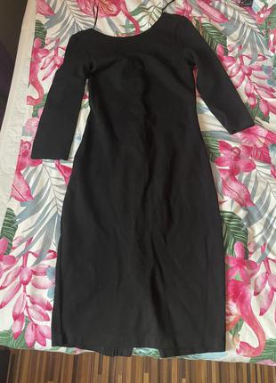 Платье -футляр