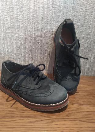 Сильные туфли zara