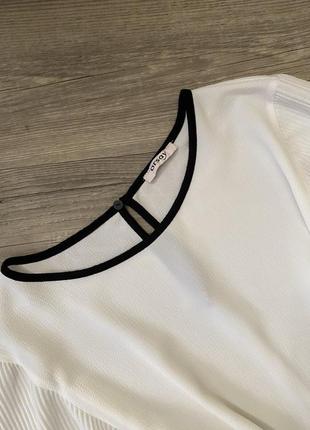 Нарядная блуза с объёмными рукавами3 фото