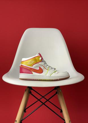 Кросівки nike air jordan 1 retro white pink gold