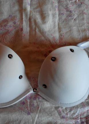 Ливчик белый