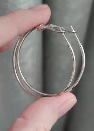 Подарок круглые серьги кольца 3,5 см, 4 см , 5,5 см бижутерия цвет серебро5 фото