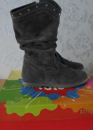Нові зимові чоботи для дівчинки підлітка з натуральної замші 39р(25см устілка)