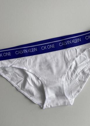 Трусики від calvin klein 🥰