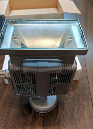 Прожектор, світильник спрямований металлогалогенный lug standart 150w