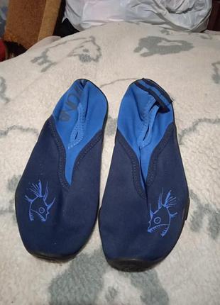 Тапки-чешки нові