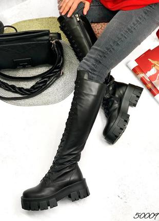 Чёрные женские высокие сапоги ботинки на шнуровке с высоким языком5 фото
