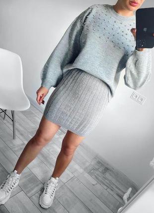 Сборный костюм свитер+юбка