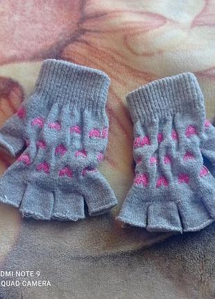 Рукавички 10