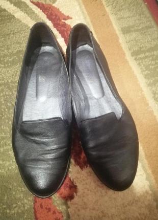 Туфлі шкіра 40р