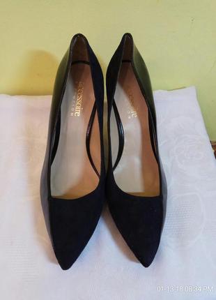 Туфлі 37 розмір бренд accessoire португалія