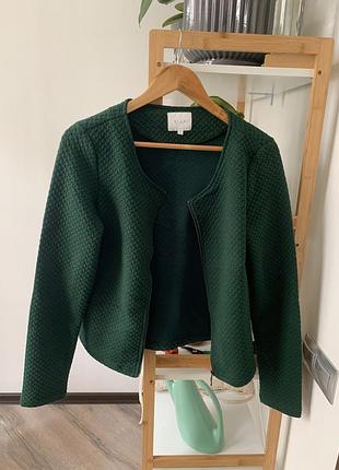 Зелёный жакет vila