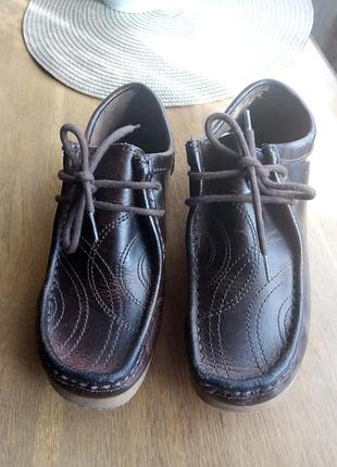 3 дні!брендові шкіряні коричневі підлозі черевики (оригінал)