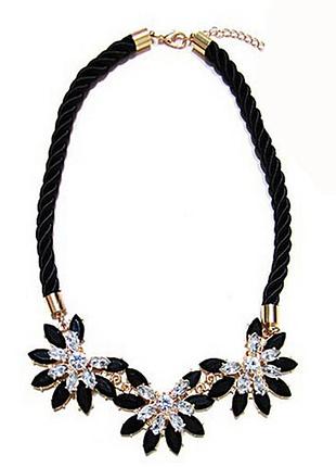 Колье.ожерелье.кулон.подвеска.воротник.колье с цветами