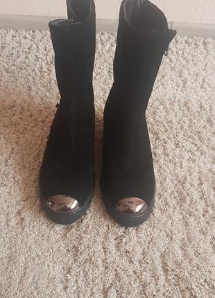 Зимові чобітки черевики luciano carvari.розмір 36.