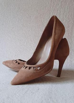 Замшеві туфлі nine west