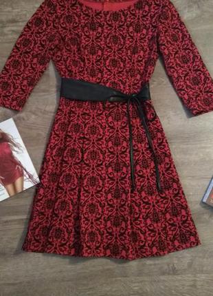 Червона сукня, розмір 40-422 фото