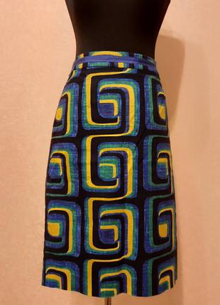 Яркая юбка