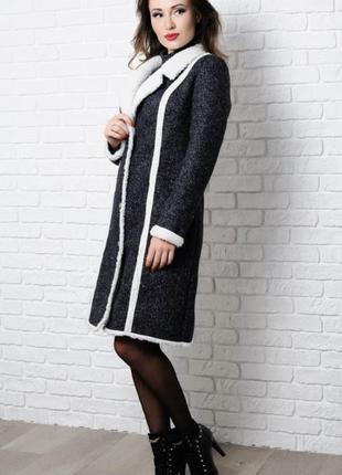 Тёплое пальто на овчине