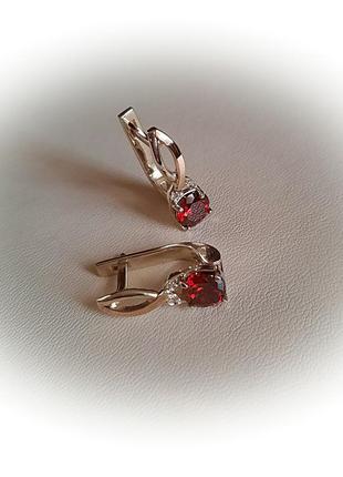 🛍 серьги серебро с золотом цирконий красный2 фото