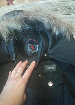Стильная зимняя куртка 5-6 лет2 фото