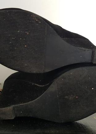 Черные туфли на танкетке 37р натуральная замша, внутри кожа6 фото