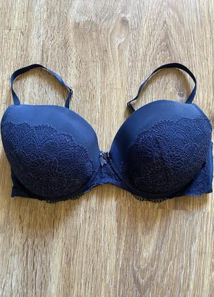 Шиканий бюстгальтер